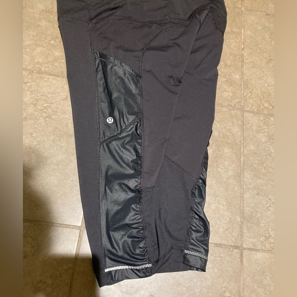 Lululemon cropped legging - Picture 5 of 6